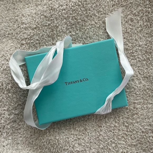 Tiffany & Co. Black Wallet with Signature Blue Packaging - Picture 2 of 8